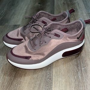 Nike Air Max Shoes